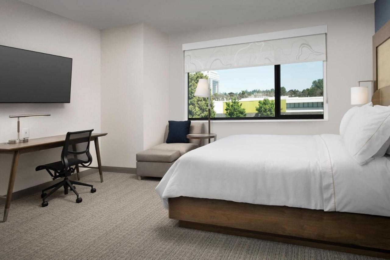Hotel Element Seattle Sea-tac Airport 3*